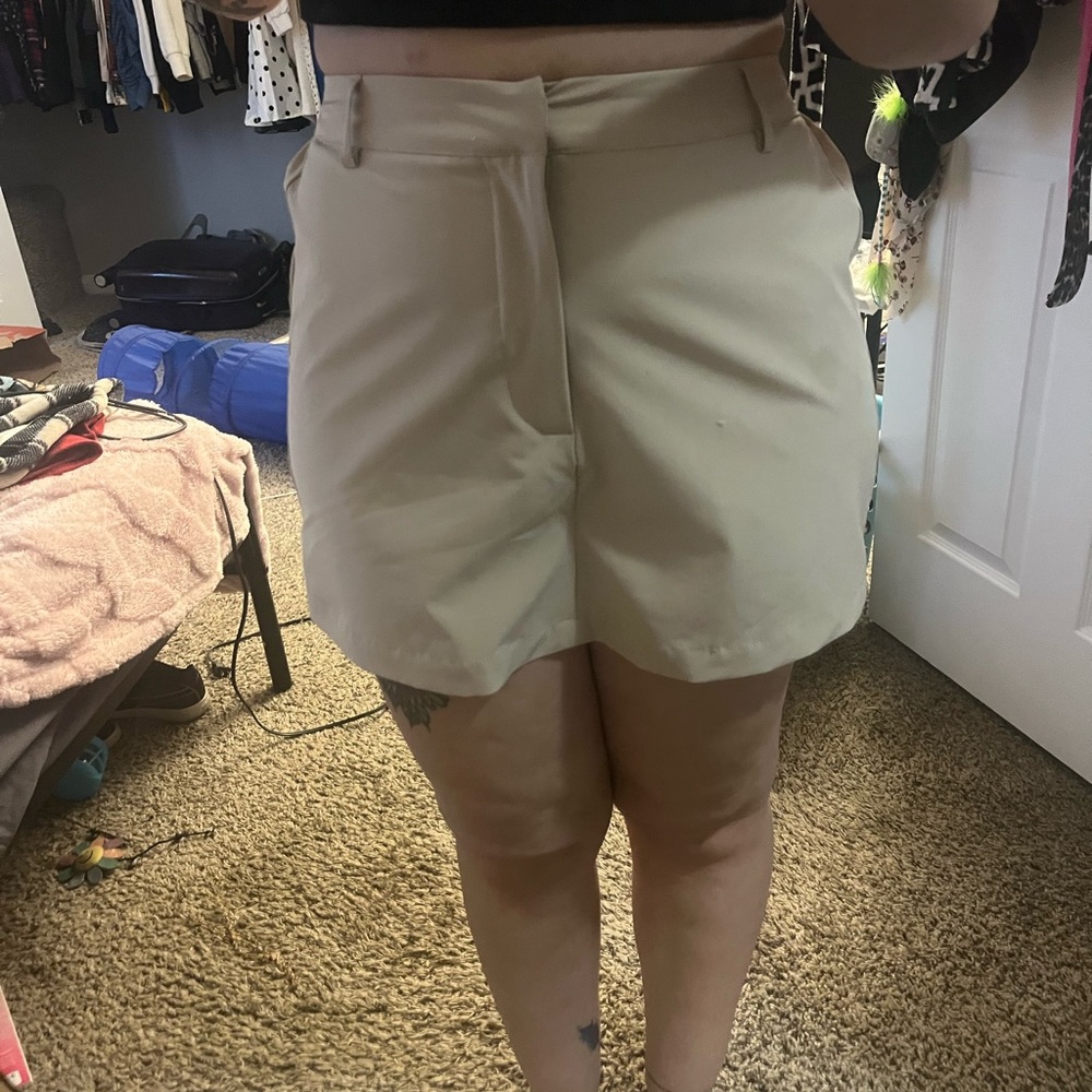 Women's Tan Shorts
